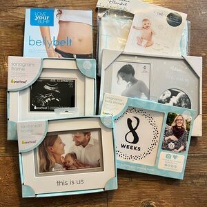 Pearhead Blue and White Pregnancy Keepsake Set